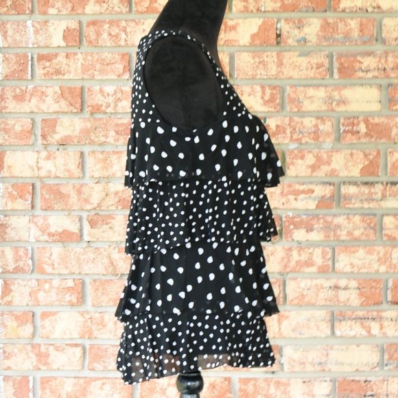 WHITE House Black Market Top - Picture 3 of 7